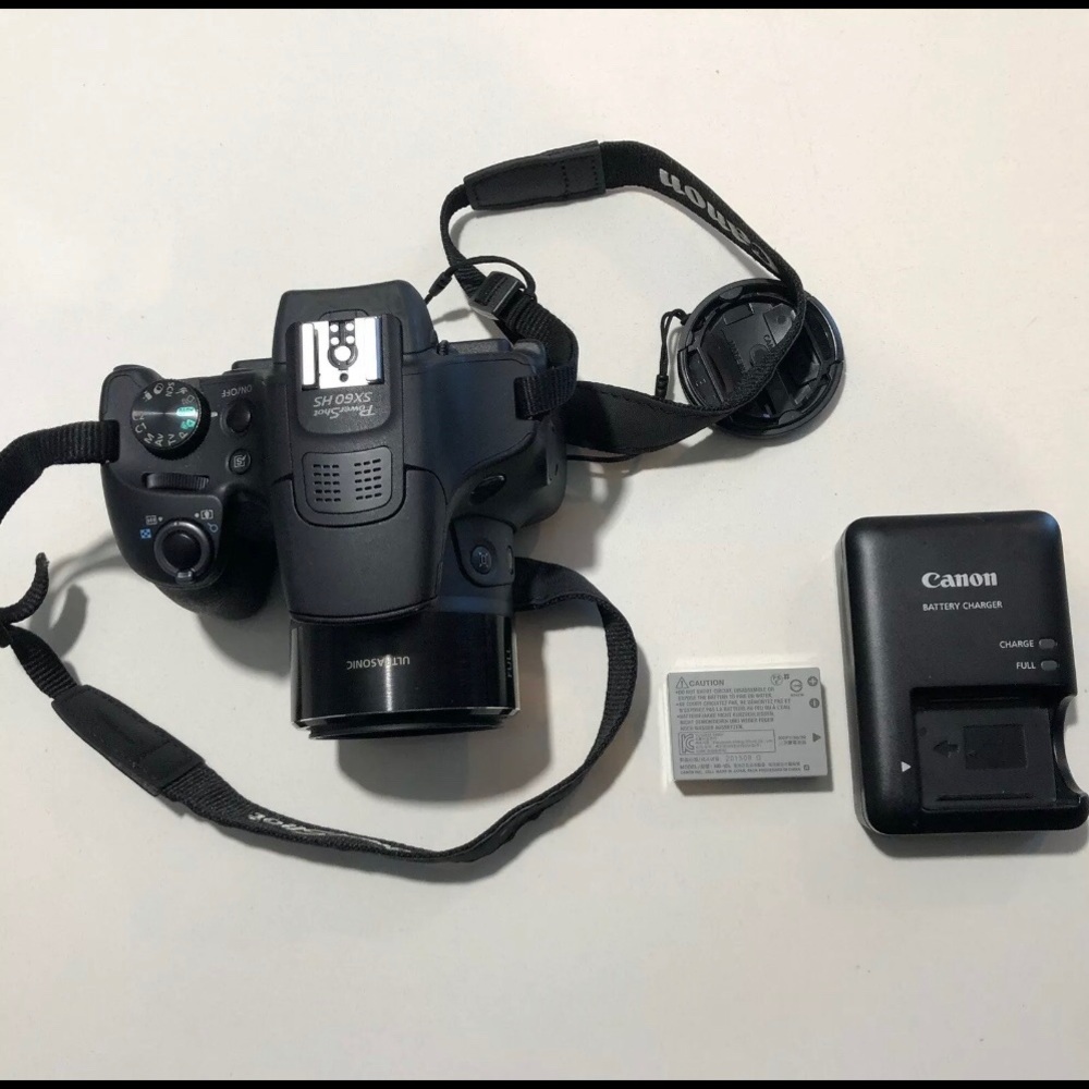 Canon PowerShot SX60 HS 16.1MP Digital Black